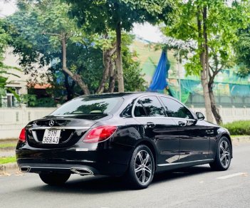 Mercedes-Benz C180 2020 - Dành cho người trải nghiệm