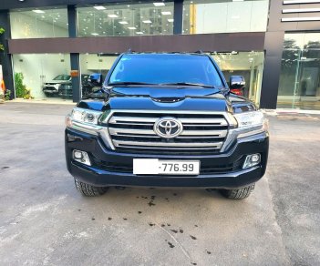 Toyota Land Cruiser 2020 - Bán xe màu đen