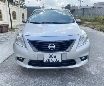 Nissan Sunny 2014 - Màu bạc