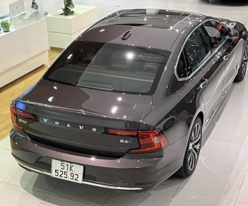 Volvo S90 2022 - Ưu đãi cực tốt - Đủ màu giao ngay - Hỗ trợ ngân hàng toàn quốc