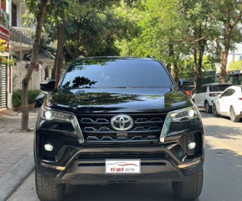 Toyota Fortuner 2021 - Máy dầu 1 cầu