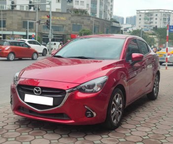 Mazda 2 2019 - Màu đỏ, nhập khẩu nguyên chiếc