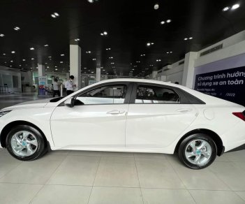 Hyundai Elantra 2022 - Giá nhập kho - Giảm giá - Xe sẵn Hyundai Bà Rịa