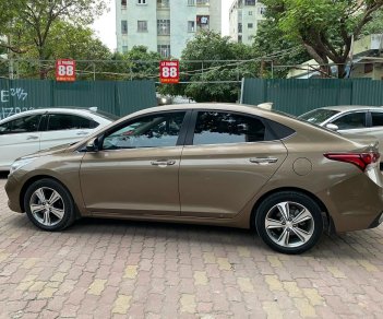 Hyundai Accent 2018 - Số tự động, xe 1 chủ biển phố không mất 20 triệu, xe còn rất mới, lốp theo xe còn 5 quả