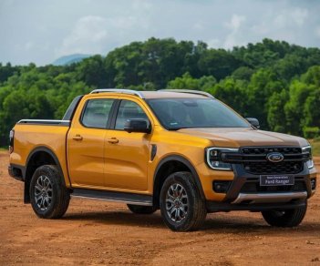 Ford Ranger 2022 - Chỉ từ #200tr sở hữu ngay xe - Giá tốt nhất liên hệ trực tiếp hotline