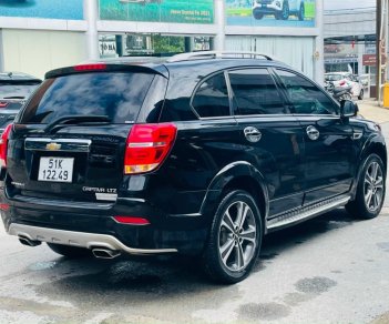 Chevrolet Captiva 2018 - Màu đen mạnh mẽ