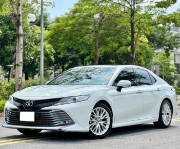 Toyota Camry 2020 - Biển Hà Nội, full lịch sử hãng