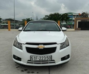 Chevrolet Cruze 2015 - Màu trắng, số sàn