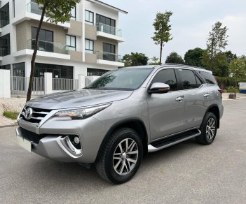 Toyota Fortuner 2019 - Dầu đẹp suất sắc