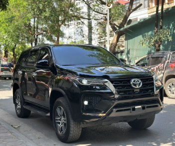 Toyota Fortuner 2021 - Máy dầu 1 cầu