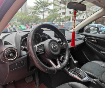 Mazda 2 2019 - Màu đỏ, nhập khẩu nguyên chiếc