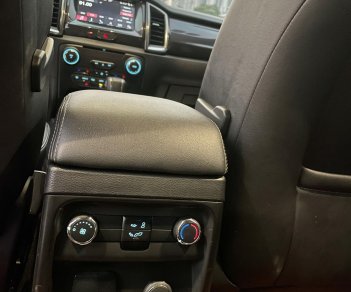 Ford Everest 2020 - Xe biển tỉnh, chính chủ từ đầu