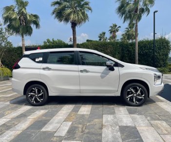 Mitsubishi Xpander 2022 - Nhập khẩu xe có sẵn, CTKM 12: Tặng 9 món phụ kiện + hỗ trợ giá tốt + hỗ trợ trả góp 85%