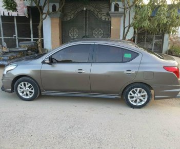 Nissan Sunny 2019 - Màu xám, số tự động