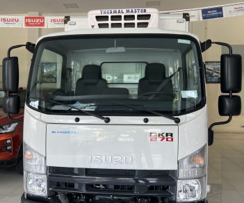 Isuzu QKR 2022 - Thương hiệu thùng quyền nói lên tất cả