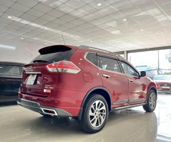 Nissan X trail 2019 - Xe màu đỏ giá cạnh tranh