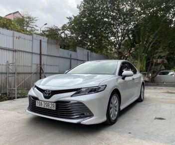 Toyota Camry 2020 - Bán xe màu trắng