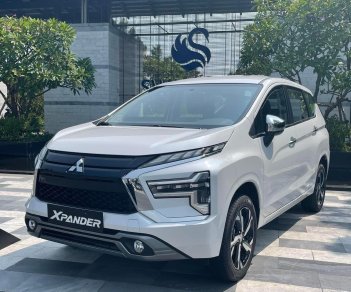 Mitsubishi Xpander 2022 - Nhập khẩu xe có sẵn, CTKM 12: Tặng 9 món phụ kiện + hỗ trợ giá tốt + hỗ trợ trả góp 85%