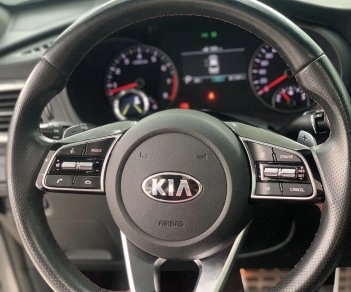 Kia Optima 2019 - Xe màu bạc