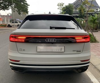 Audi Q8 2020 - Em cần bán lại xe nhà ít đi