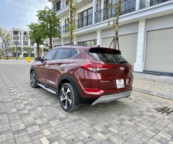 Hyundai Tucson 2018 - Đỏ nội thất kem - Xe ngon từ trong ra ngoài - Liên hệ ngay có giá tốt