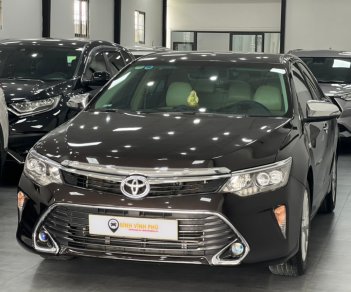 Toyota Camry 2.0 2018 - — Toyota camry 2.0 E màu nâu biển HCM   — Sản Xuất 2018  