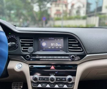 Hyundai Elantra 2021 - Form mới thể thao mạnh mẽ khoẻ khoắn