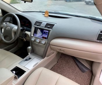 Toyota Camry 2011 - Giá hữu nghị