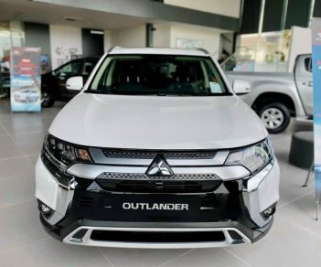 Mitsubishi Outlander 2022 - Giao xe sớm - Kèm nhiều ưu đãi hấp dẫn