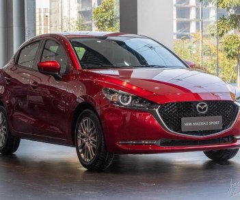 Mazda 2 2022 - Xe màu đỏ sang trọng