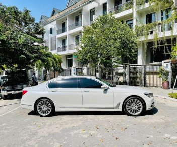 BMW 730Li 2015 - Xe màu trắng