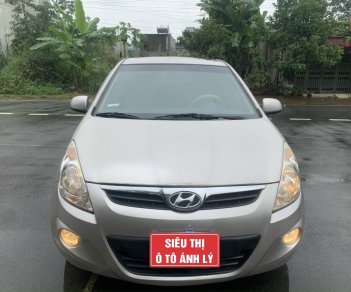 Hyundai i20 2011 - Xe nhập khẩu cực đẹp full options, số tự động