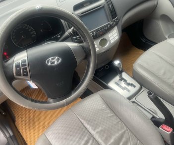 Hyundai Avante 2012 - Giá chỉ 325 triệu