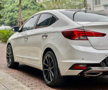 Hyundai Elantra 2019 - Ít sử dụng, giá chỉ 605tr