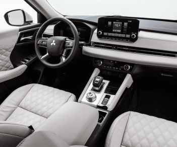 Mitsubishi Outlander 2022 - Sẵn xe giao ngay tháng 11 - Tặng gói BHVC - Giá hấp dẫn