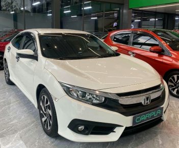 Honda Civic 2018 - Màu trắng, giá tốt, giao ngay