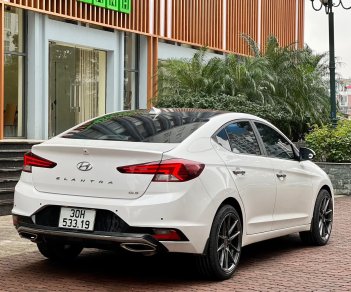 Hyundai Elantra 2019 - Ít sử dụng, giá chỉ 605tr