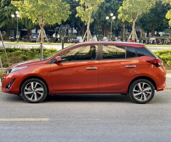 Toyota Yaris 2019 - Màu đỏ, nhập khẩu nguyên chiếc