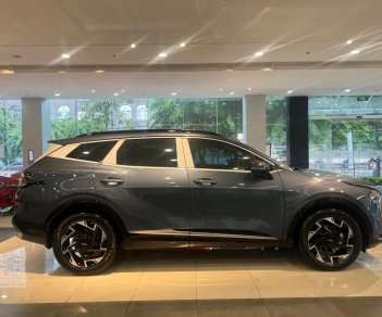 Kia Sportage 2022 - Xe màu xanh lam