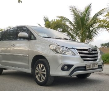 Toyota Innova 2015 - Xe màu bạc, 428tr