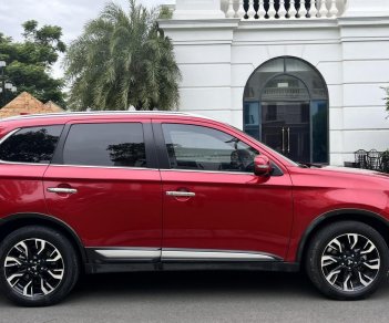 Mitsubishi Outlander 2021 - Giá rẻ