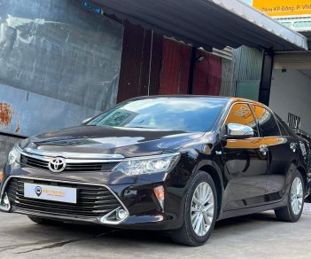 Toyota Camry 2018 - Màu nâu biển SG, odo 28k rất đẹp không lỗi