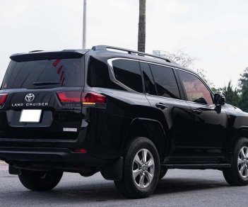 Toyota Land Cruiser 2021 - Model 2022, odo 1v2 km