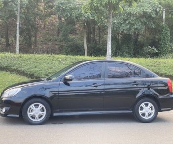 Hyundai Verna 2009 - Xe màu đen