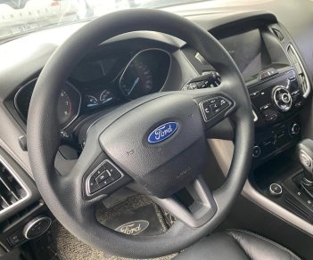 Ford Focus 2016 - Màu xám, xe nhập, 445 triệu