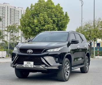 Toyota Fortuner 2020 - Biển HN, công ty xuất hoá đơn 1 tỷ