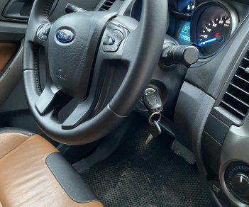 Ford Ranger 2017 - Màu xám, giá tốt