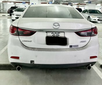 Mazda 6 2016 - Màu trắng nội thất đen đi ít xe rất mới nữ dùng