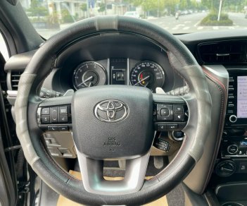 Toyota Fortuner 2020 - Biển HN, công ty xuất hoá đơn 1 tỷ