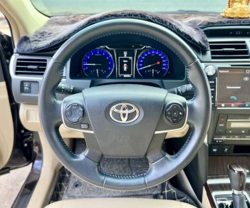 Toyota Camry 2018 - Biển SG chạy ít đậu là chính